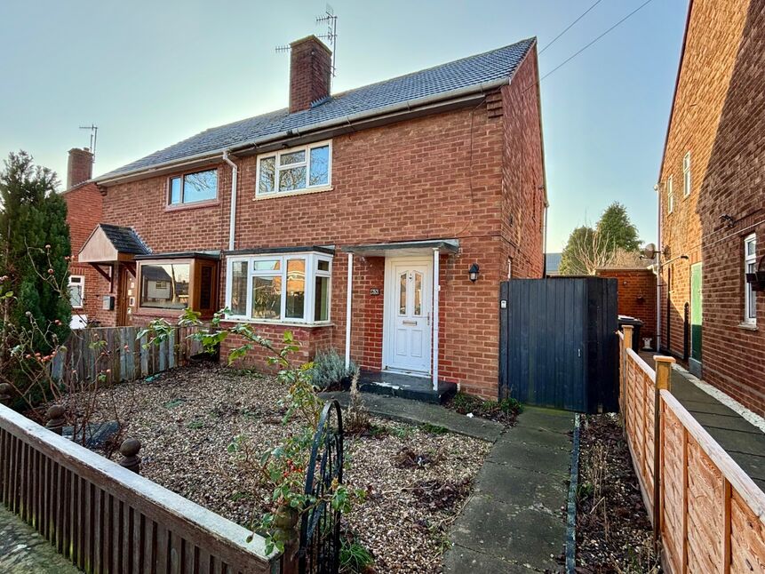 Main image of 2 bedroom Semi Detached House for sale, Fairfield Road, Evesham, Worcestershire, WR11