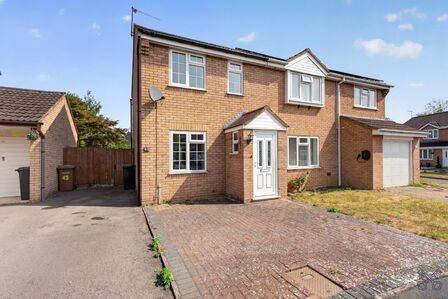 Hazel Avenue, 2 bedroom Semi Detached House for sale, &pound;225,000