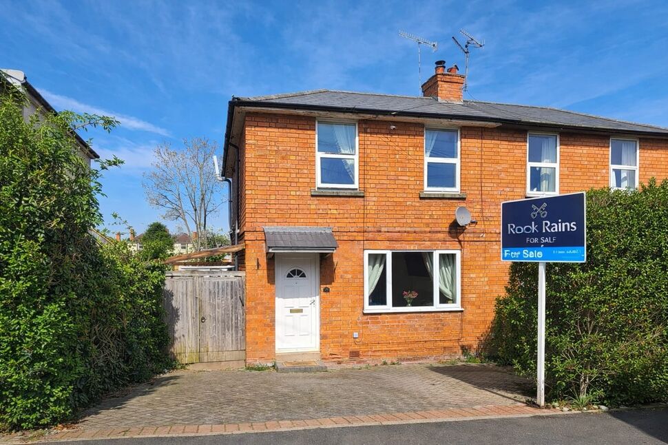 Main image of 2 bedroom Semi Detached House for sale, Bunns Road, Worcester, Worcestershire, WR5