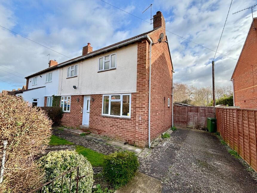 Main image of 2 bedroom Semi Detached House for sale, Cockshot Lane, Dormston, Worcestershire, WR7