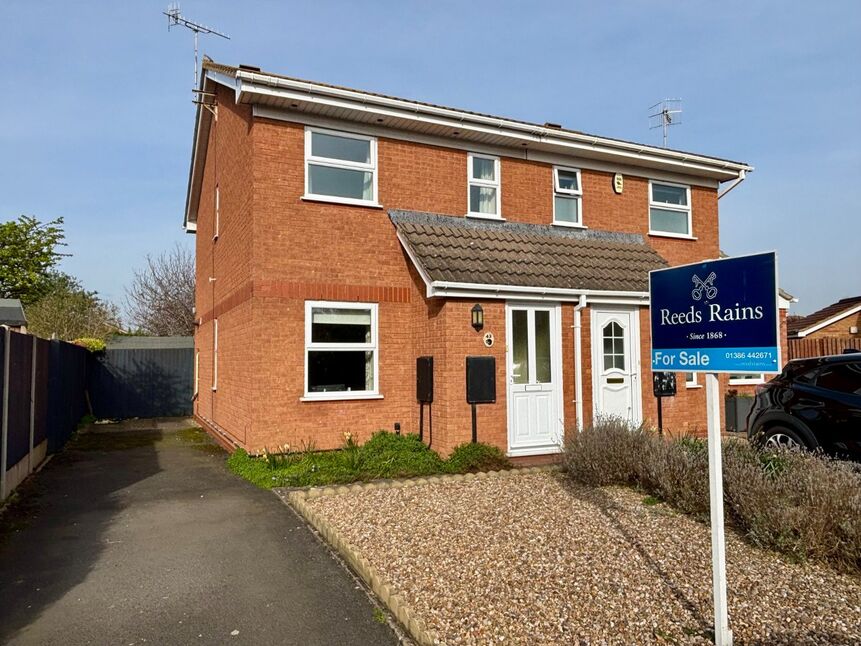 Main image of 2 bedroom Semi Detached House for sale, Columbine Grove, Evesham, Worcestershire, WR11
