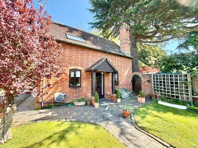 3 bedroom Detached Property for sale