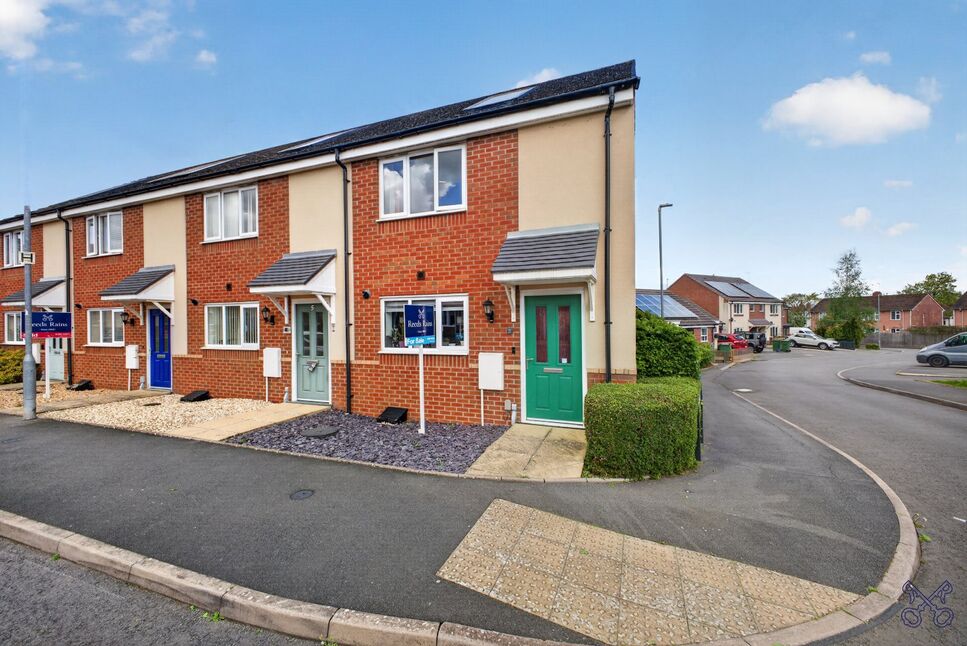 Main image of 2 bedroom End Terrace House for sale, Greengage Way, Evesham, Worcestershire, WR11