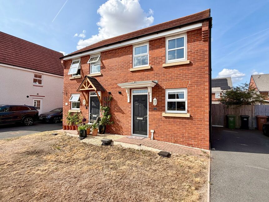 Main image of 2 bedroom Semi Detached House for sale, Cedar Walk, Offenham, Worcestershire, WR11