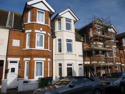 4 bedroom  House to rent