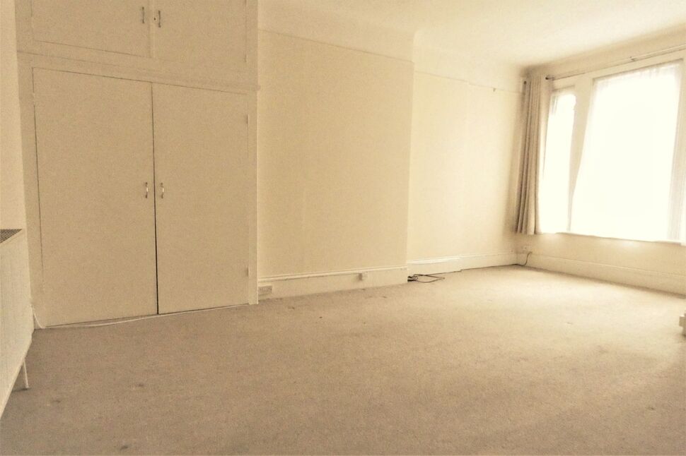 Flat 1