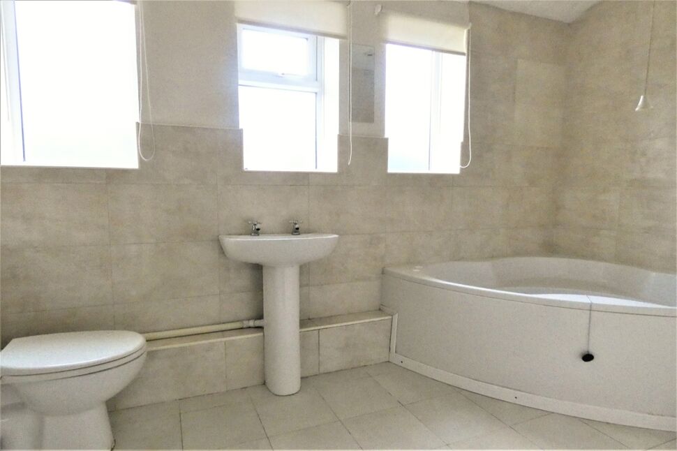Flat 1