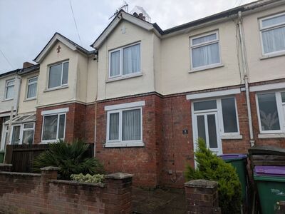 Archer Road, 3 bedroom Mid Terrace House to rent, £1,350 pcm