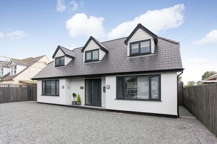 Canterbury Road, 4 bedroom Detached House for sale, £625,000