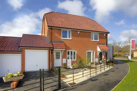 Gray Close, 2 bedroom Semi Detached House for sale, £315,000