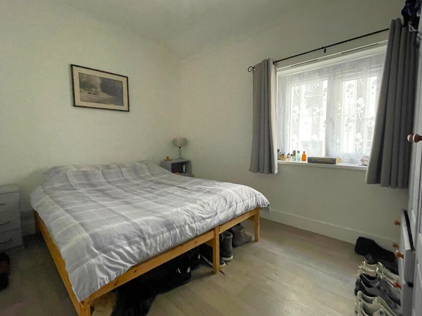 8 bedroom Detached House for sale, Marine Parade Mews, Folkestone, CT20 £450,000