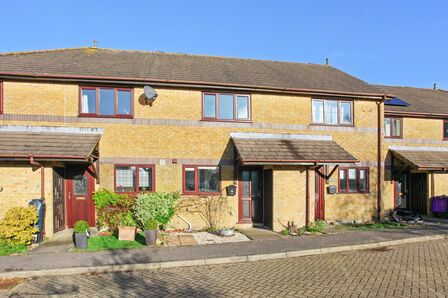 The Sidings, 2 bedroom Mid Terrace House for sale, £250,000