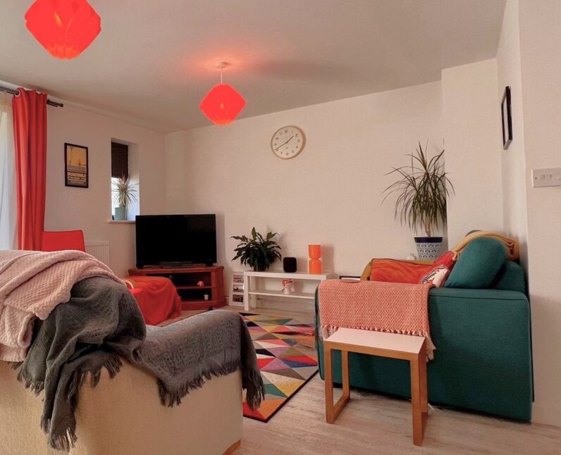 4 bedroom Mid Terrace House for sale, Range Road, Hythe, CT21 £190,000