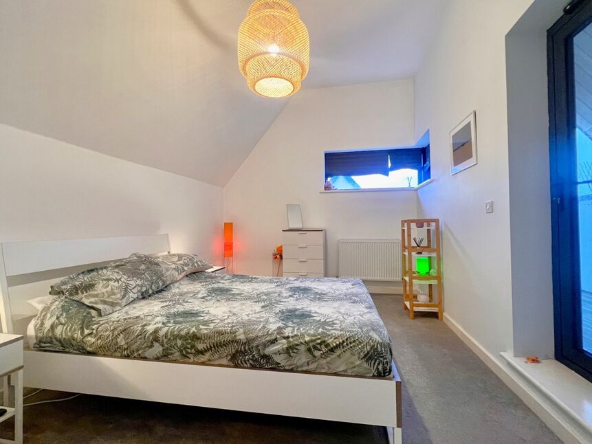 4 bedroom Mid Terrace House for sale, Range Road, Hythe, CT21 £190,000