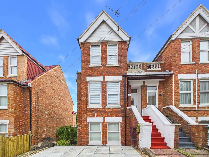 Main image of 2 bedroom Flat for sale, Canterbury Road, Folkestone, Kent, CT19