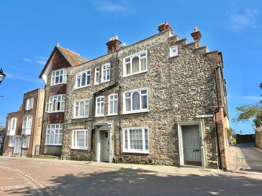 1 bedroom Flat for sale, The Bayle, Folkestone, CT20 £199,995