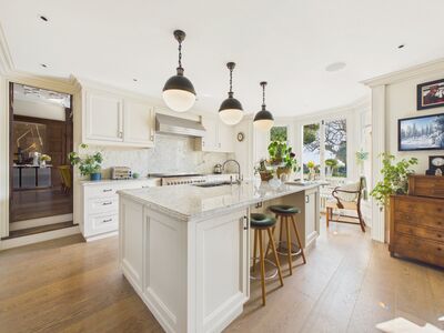 The Bayle, 2 bedroom Flat for sale, &pound;1,200,000