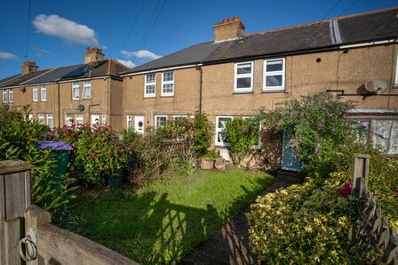 Princes Terrace, 3 bedroom Mid Terrace House for sale, £315,000