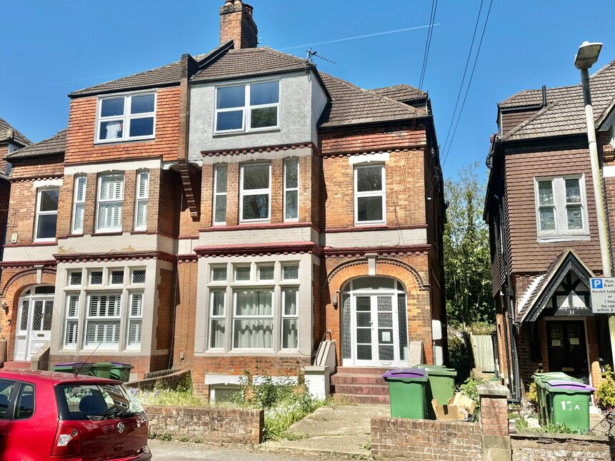 Main image of 1 bedroom Flat for sale, Kingsnorth Gardens, Folkestone, CT20