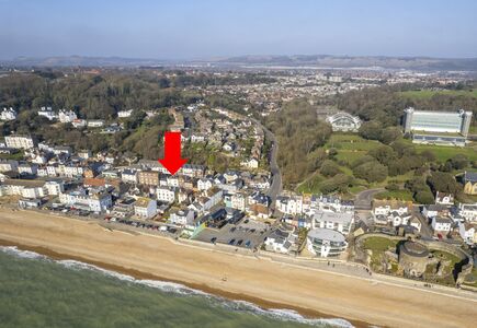 Sandgate High Street, 1 bedroom End Terrace House for sale, £189,995