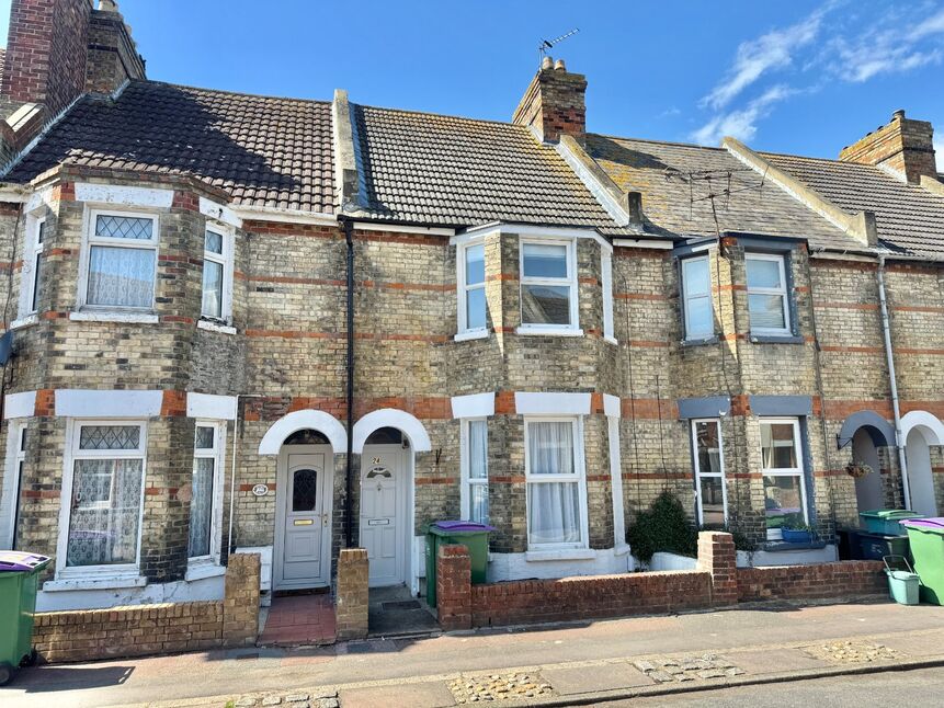 Main image of 3 bedroom Mid Terrace House for sale, Thanet Gardens, Folkestone, Kent, CT19