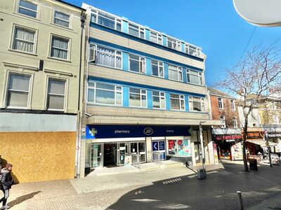 Sandgate Road, 1 bedroom  Flat for sale, £115,000