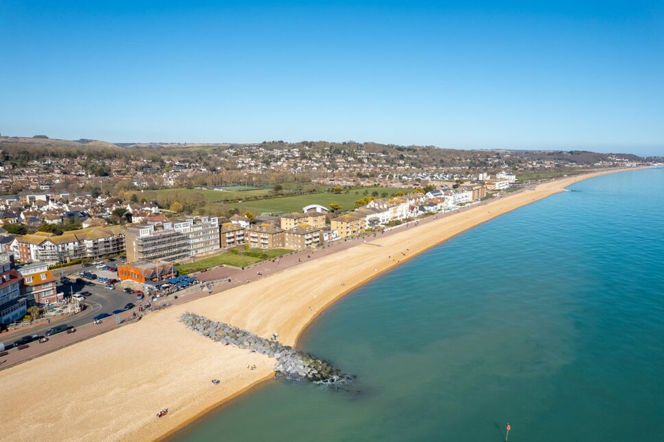 Main image of 2 bedroom Flat for sale, Admirals Walk, South Road, Kent, CT21