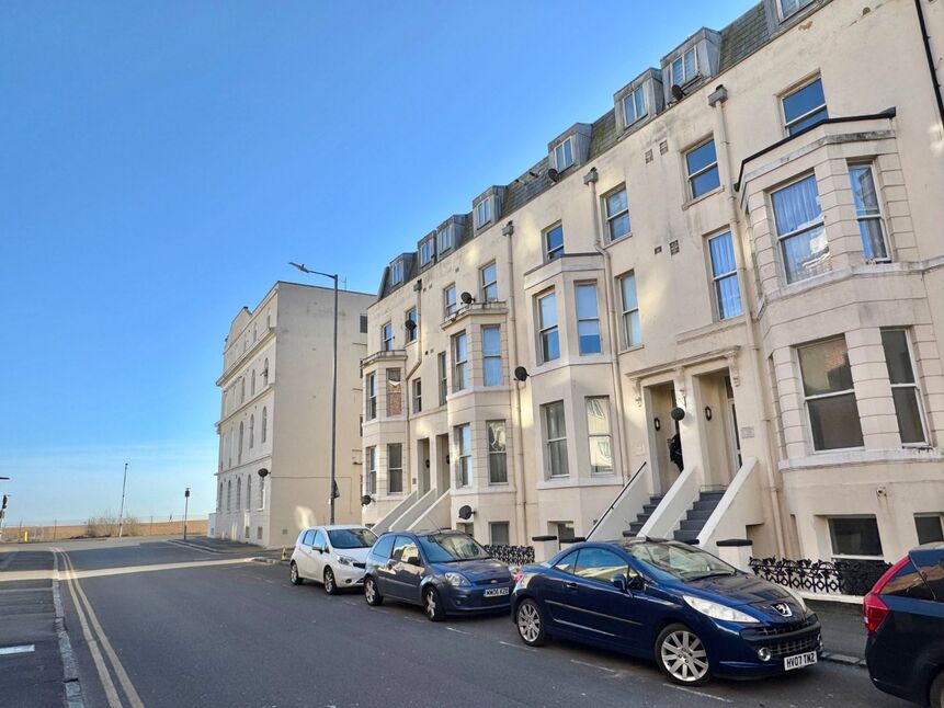Main image of 3 bedroom Flat for sale, Marine Terrace, Folkestone, Kent, CT20