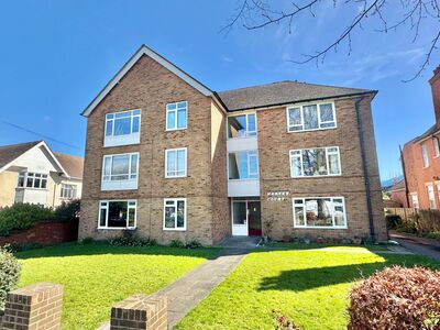 2 bedroom  Flat for sale