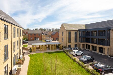 Arras Close, 1 bedroom  Flat for sale, £175,000