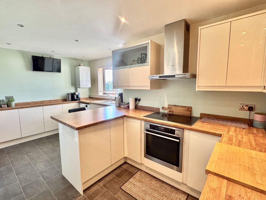 Kitchen / Diner