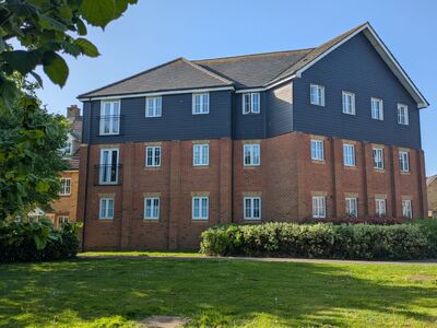 2 bedroom  Flat to rent