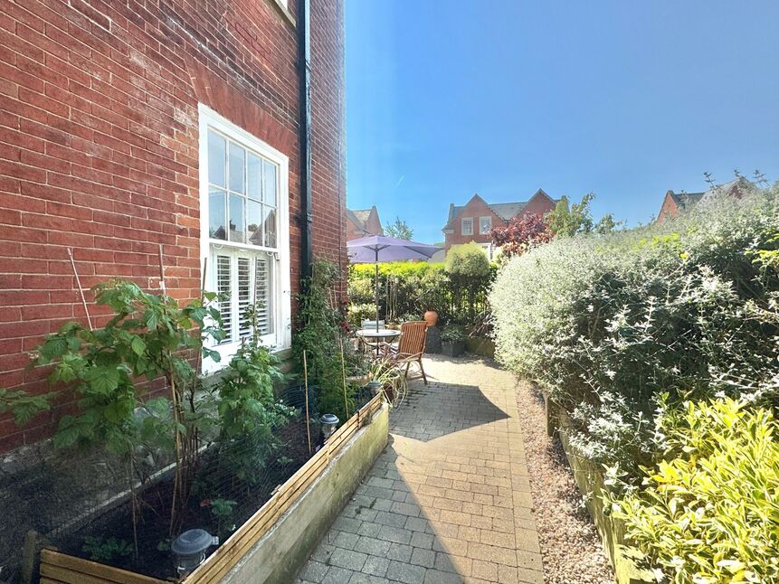Private Garden