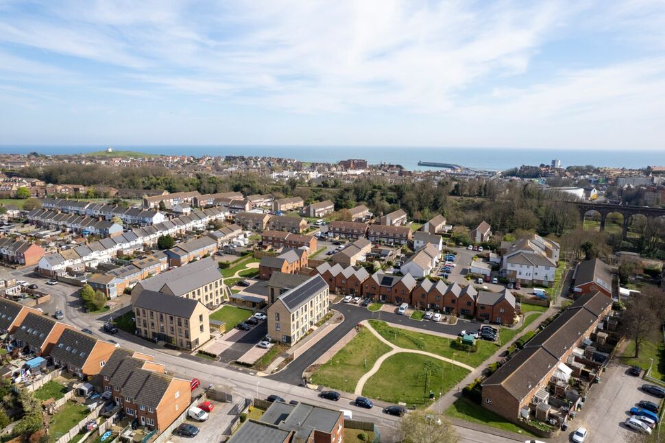 Main image of 2 bedroom Flat for sale, Arras Close, Folkestone, Kent, CT19