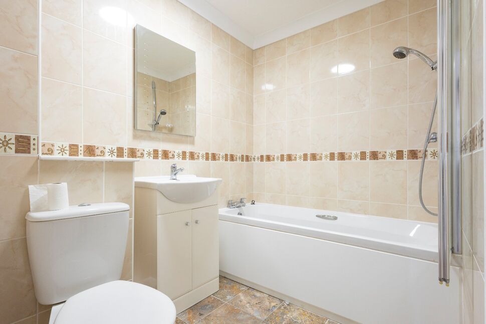 En-Suite Shower Room