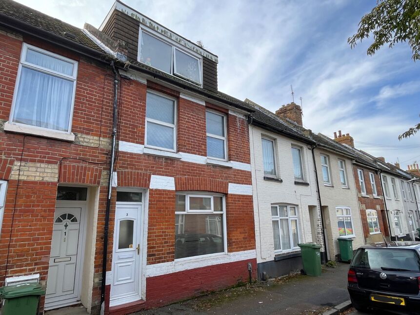Main image of 4 bedroom Mid Terrace House for sale, Mead Road, Folkestone, Kent, CT19