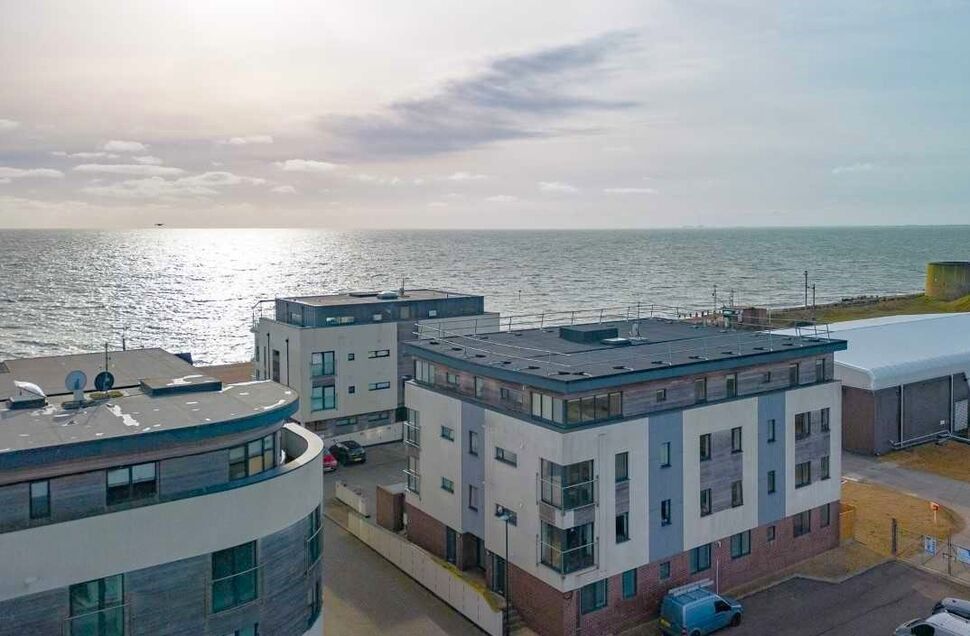 Main image of 1 bedroom Flat for sale, Fishermans Beach, Hythe, Kent, CT21