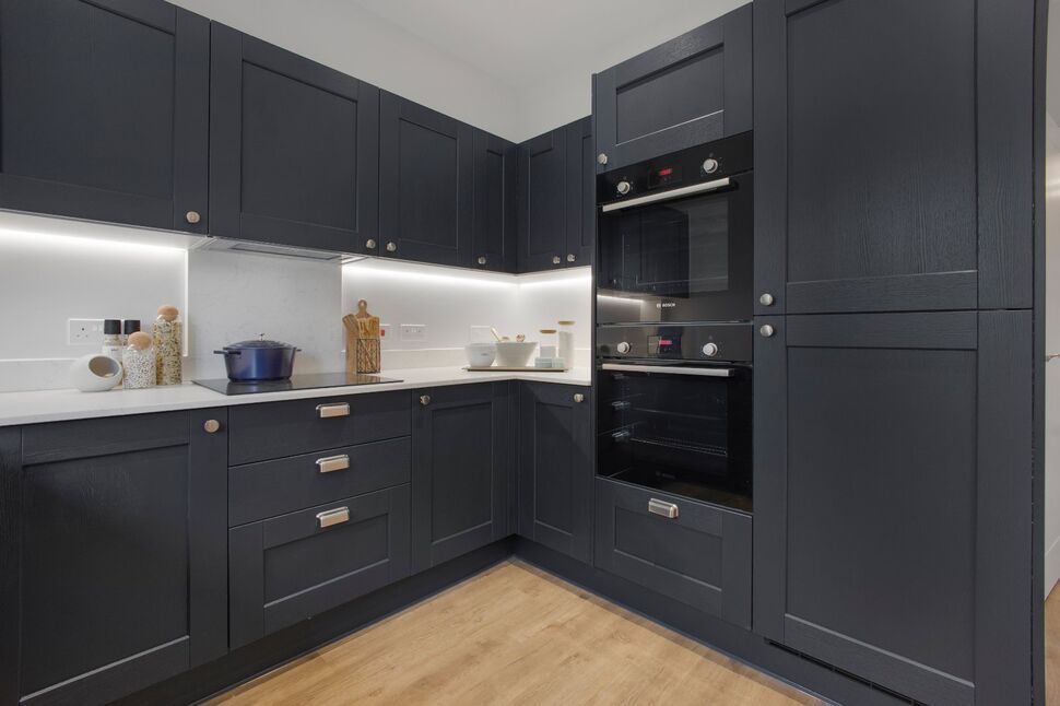 Kitchen / Dining Area