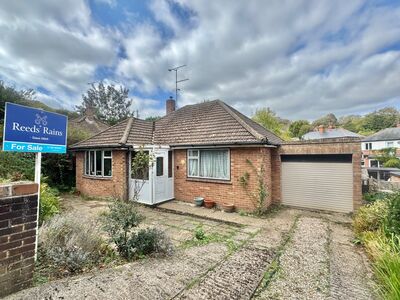 Bybrook Way, 2 bedroom Detached Bungalow for sale, £425,000