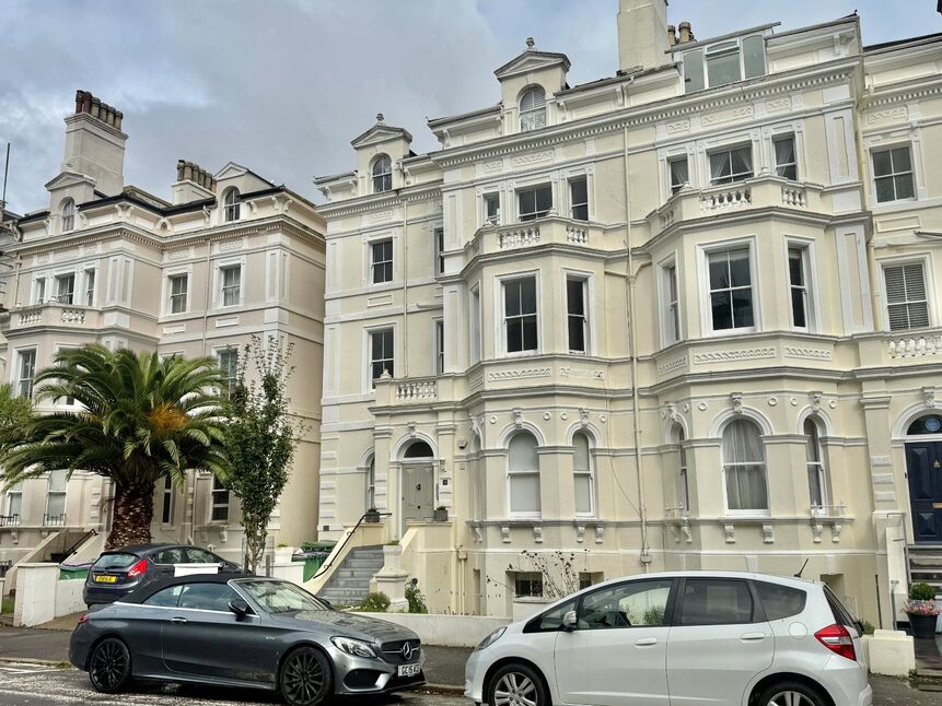 Main image of 2 bedroom  Flat for sale, Augusta Gardens, Kent, CT20