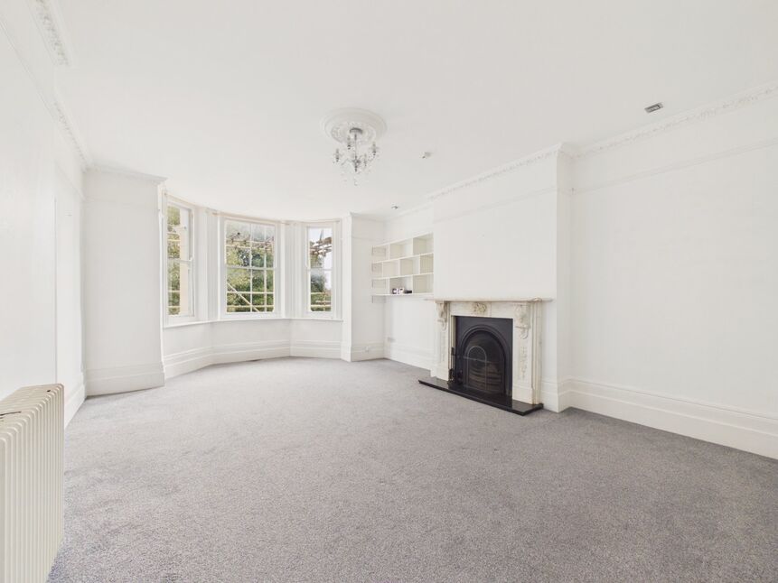 Living Room / Dining Room