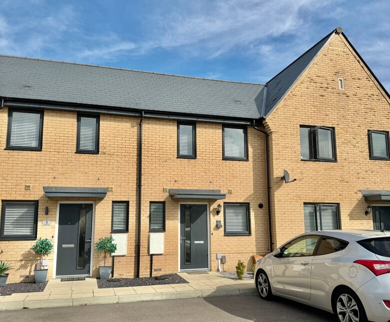 Main image of 2 bedroom Mid Terrace House for sale, Nearne Way, Folkestone, Kent, CT20