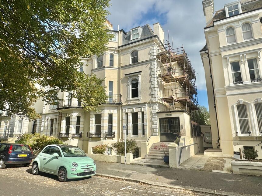 Main image of 2 bedroom Flat for sale, Trinity Crescent, Folkestone, Kent, CT20