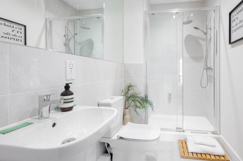 En-Suite Shower Room