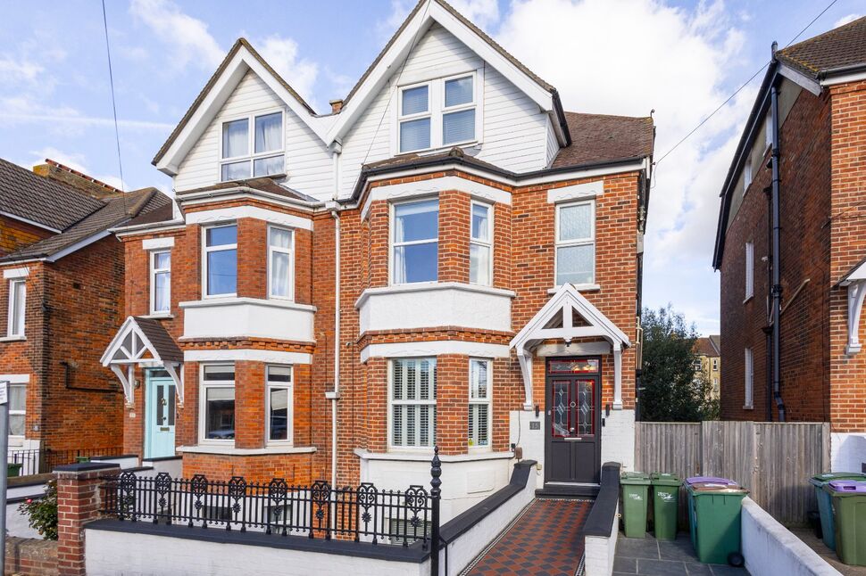 Main image of 5 bedroom Semi Detached House for sale, Radnor Bridge Road, Folkestone, Kent, CT19