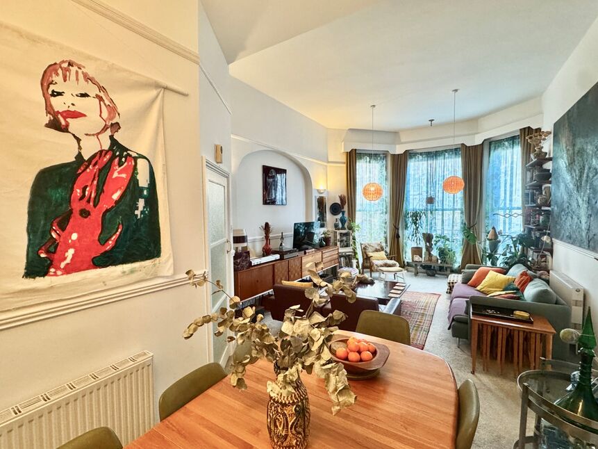 Lounge / Dining Room