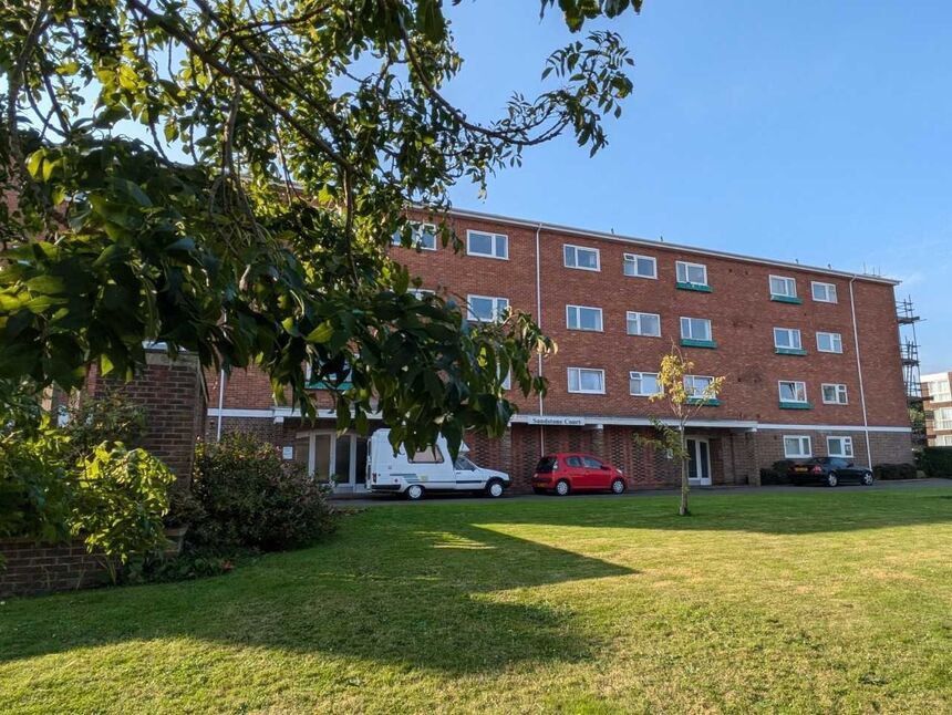 Main image of 2 bedroom  Flat for sale, Dixwell Road, Folkestone, Kent, CT20