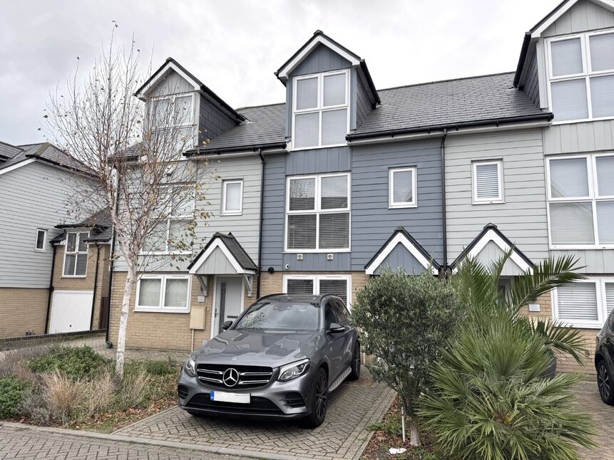 Main image of 3 bedroom Mid Terrace House to rent, Eton Walk, Folkestone, Kent, CT19