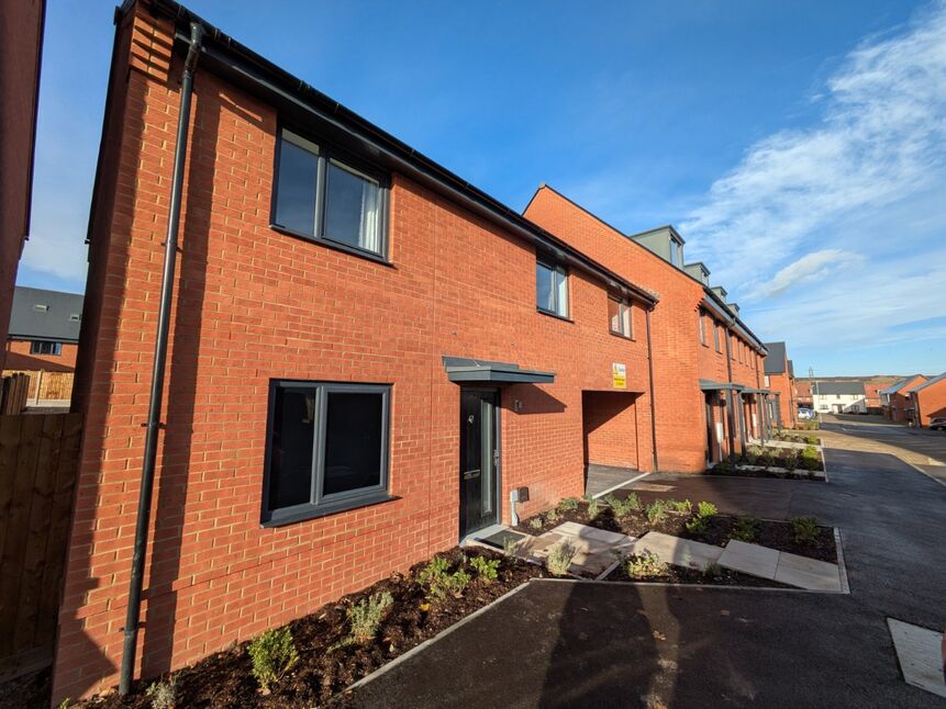 Main image of 2 bedroom  Flat to rent, Burgoyne Way, Cheriton, Kent, CT20