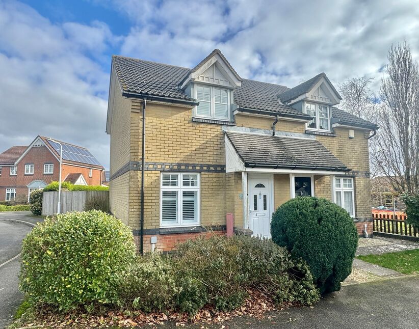 Main image of 2 bedroom Semi Detached House for sale, Kipping Close, Hawkinge, Kent, CT18